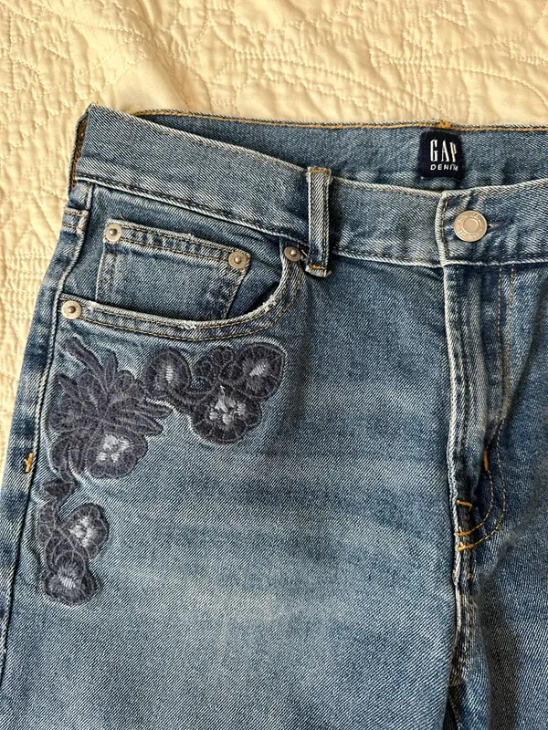 Gap Girlfriend Jeans - Image 4