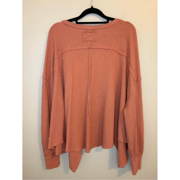 We The Free Thermal Waffle Knit Oversized V-Neck Top Small - Image 2