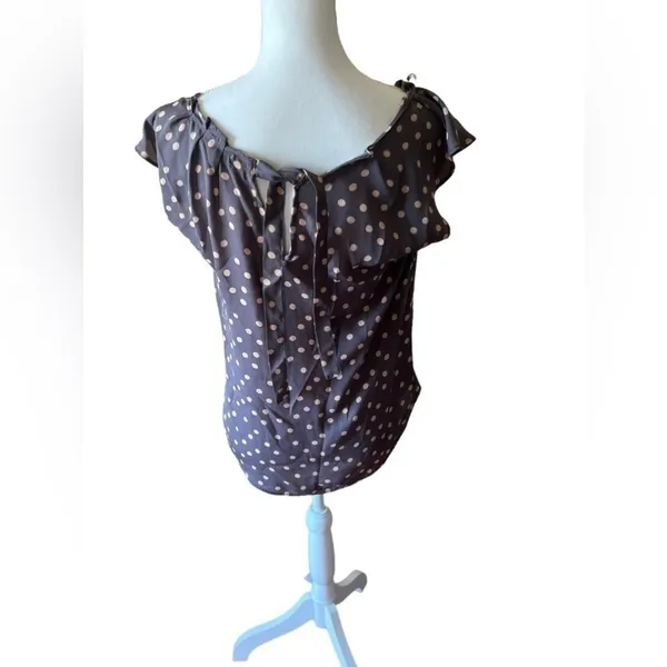 Lauren Conrad Polka Dot Tie Back Blouse Women's S Gray Pink Cap Sleeve - Image 4