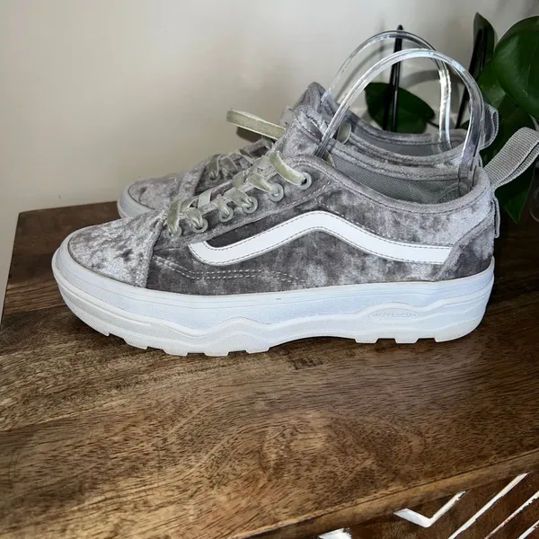 Vans Old Skool Ultracush Velvet Women 8.0‎ Shoes Gray Lace Up Platform Sneakers - Image 2