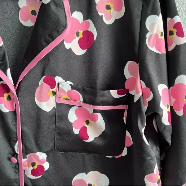 Kate Spade‎ Women's Satin Black Pink Floral Print PJ Top - Image 2
