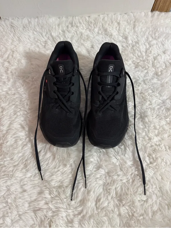 On Running Cloudstratus Black Women's Running Sneakers Size 9 - Image 13