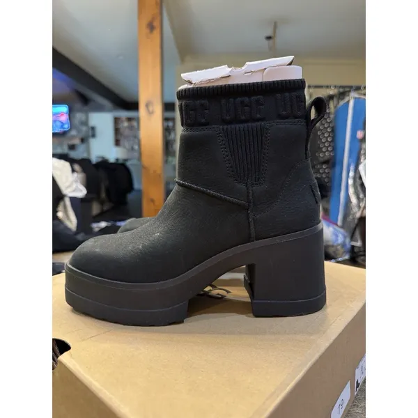 UGG® Women's Moxy Block Heel Chelsea Booties Size 8 Black - Image 3