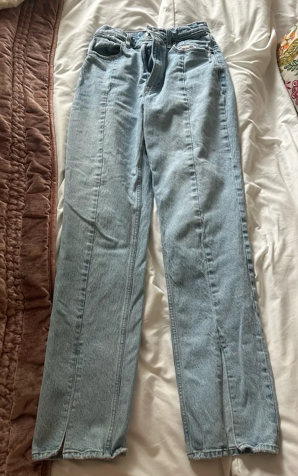 Abercrombie Jeans - Image 3