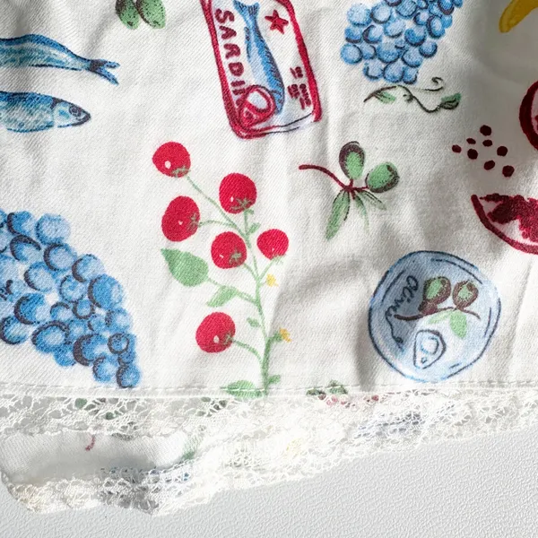 Colsie Womens Sardine Fruit Print Lace Trim Coastal Kitschy Sleep Boxer Shorts M - Image 2
