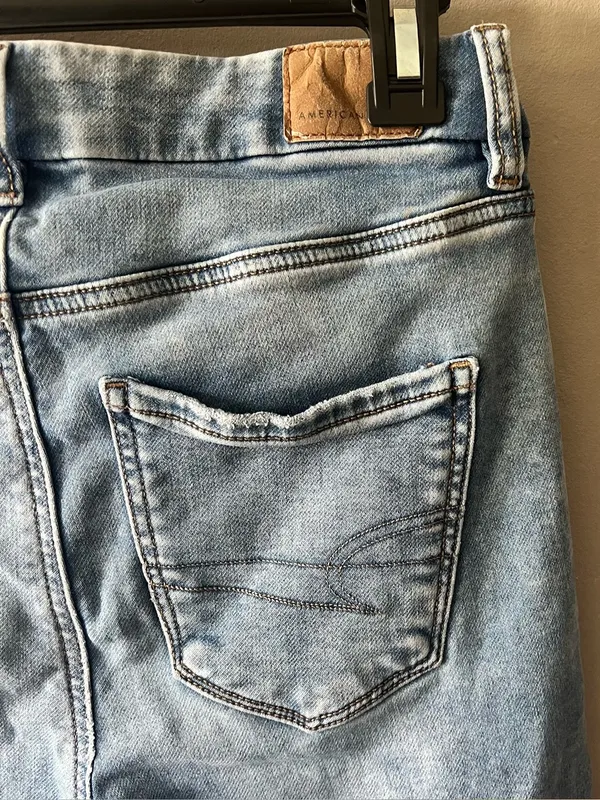 American Eagle Distressed Patched Hi Rise Jeggings Size 4 - Image 5