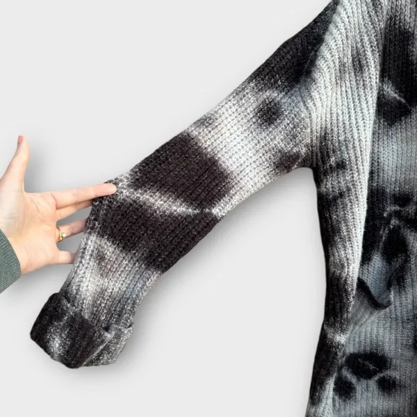 Avalon Tie Dye Oversized Knit Cardigan - Image 5