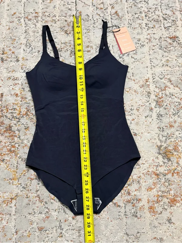 Honeylove Cami Bodysuit size Medium black NEW - Image 6