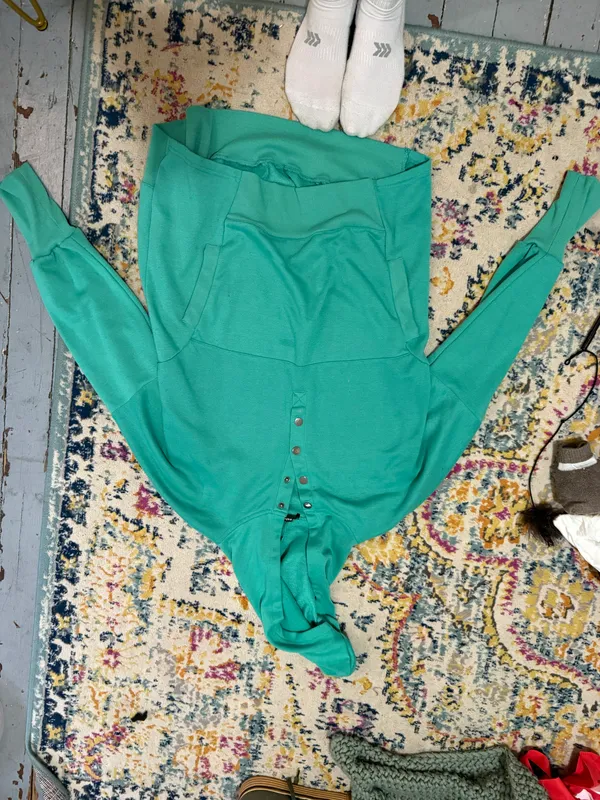 Green Hoodie With Buttons Size M - Image 3