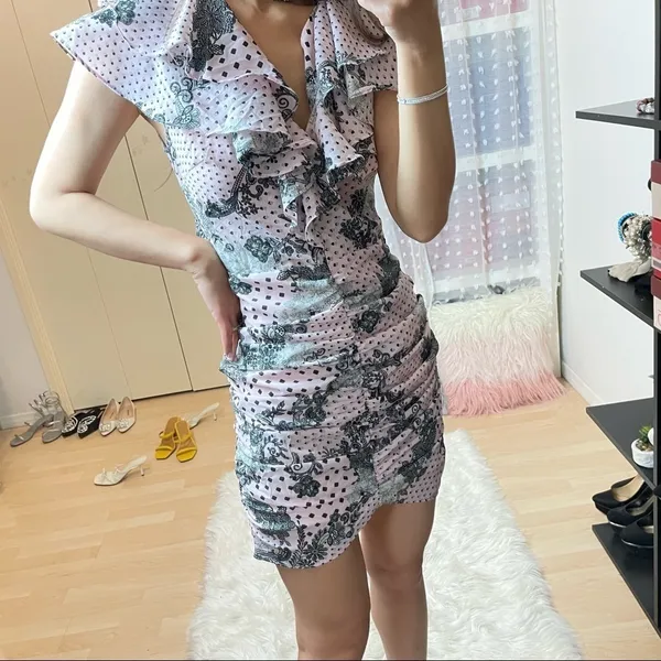 Elliatt Lemniscate Ruched Summer Mini Dress in Pink Multi Floral Size Small NWT - Image 7