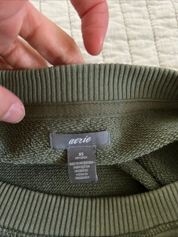 Aerie crew olive green comfy casual boxy light sweatshirt XS oversized - Image 7