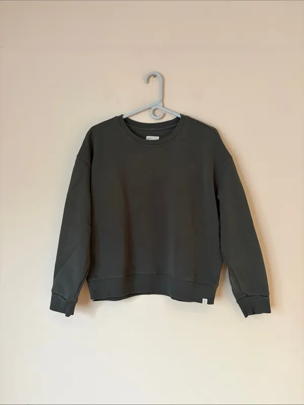 Tkees Air Whipped black crewneck sweatshirt - Image 2