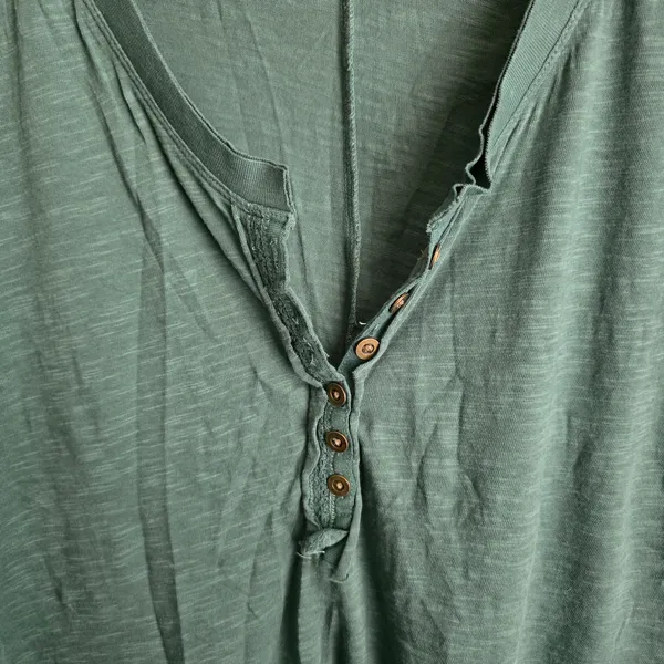Maurices Green Long Sleeve Henley With Embroidered Lace Sleeve Details Size XL - Image 5