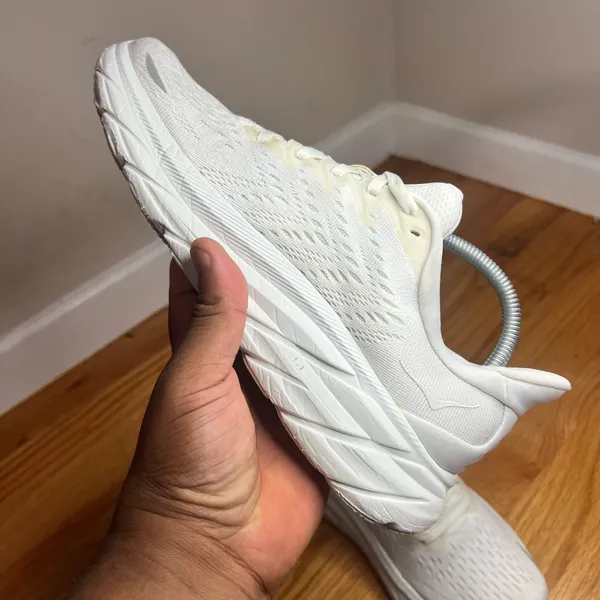 Hoka Clifton 8 “White” 1119394WWH Size 9W NO BOX - Image 17