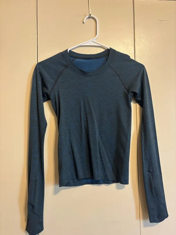 Lululemon Swiftly Tech Long Sleeve - Image 2