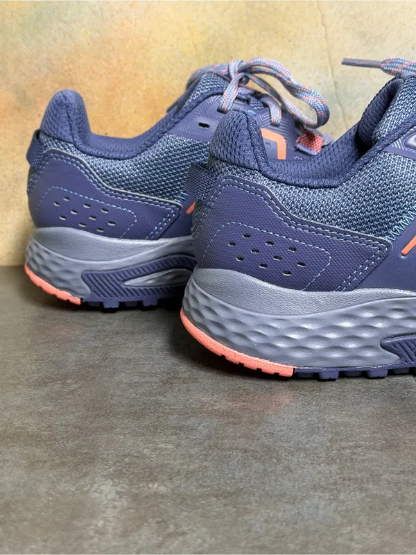 New Balance T410 Women's Wide Denim Blue Trail Running Shoes WT410CJ8 Size 7.5D - Image 15