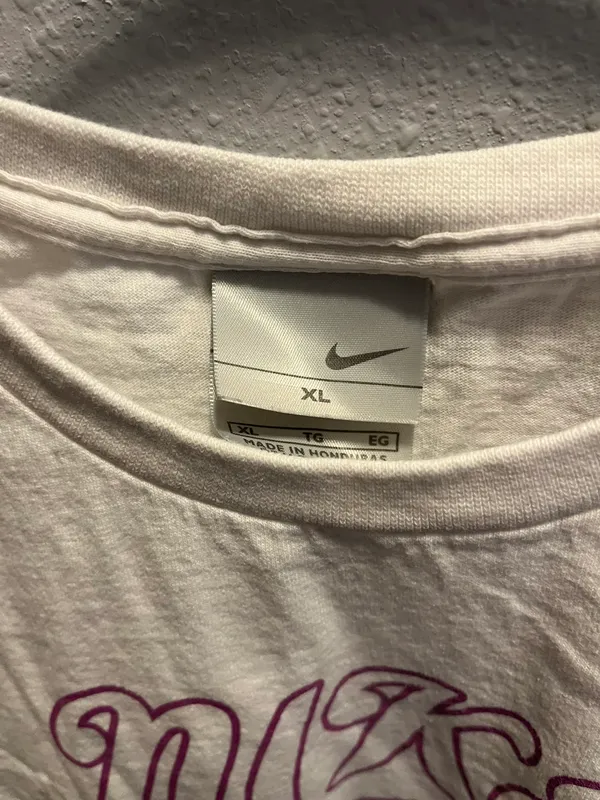 Nike Vintage Tee - Image 2