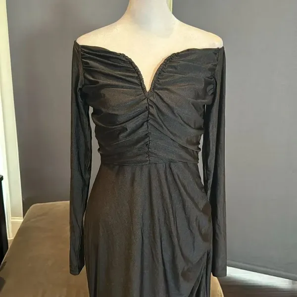 Women’s Black Long Sleeve Off the Shoulder BodyCon Dress Long Leg Slit Size L - Image 2
