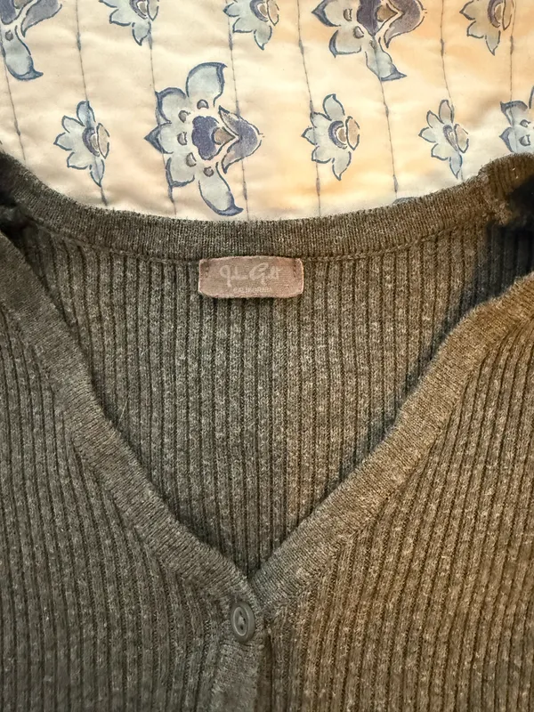 John Galt Cropped Sweater - Image 2