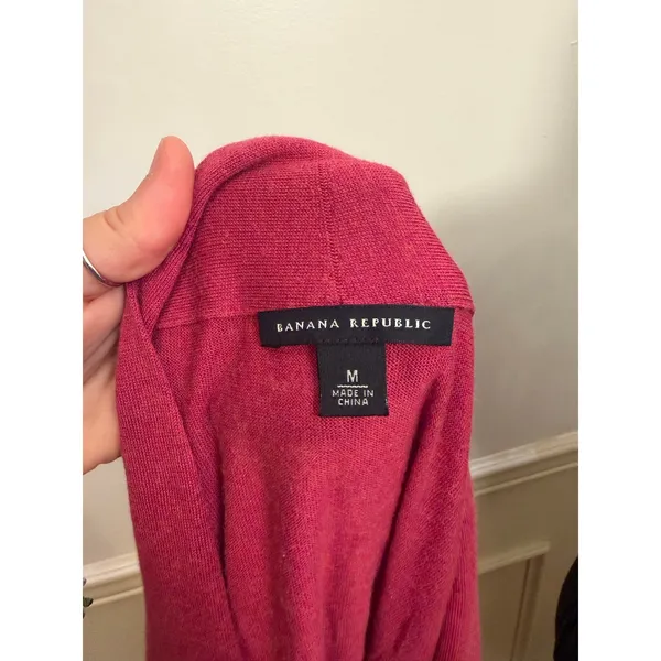 Banana Republic Luxury Blend V-Neck Knit Top Dusty Pink Bow Rouched Accent - Image 6