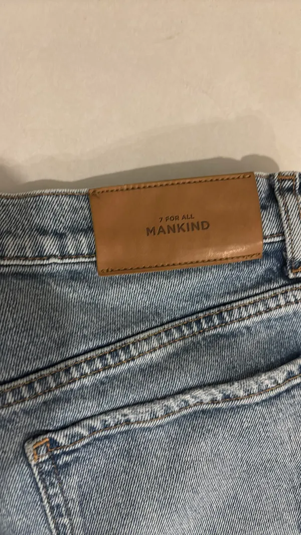 Aiden Light Wash Straight-Leg Jeans | Vintage-Inspired Denim | Casual Everyday Essential - Image 9