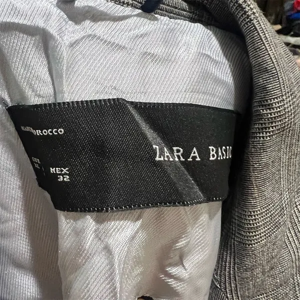 Zara Basic Women's XL Gray Plaid Blazer Mid - Image 8