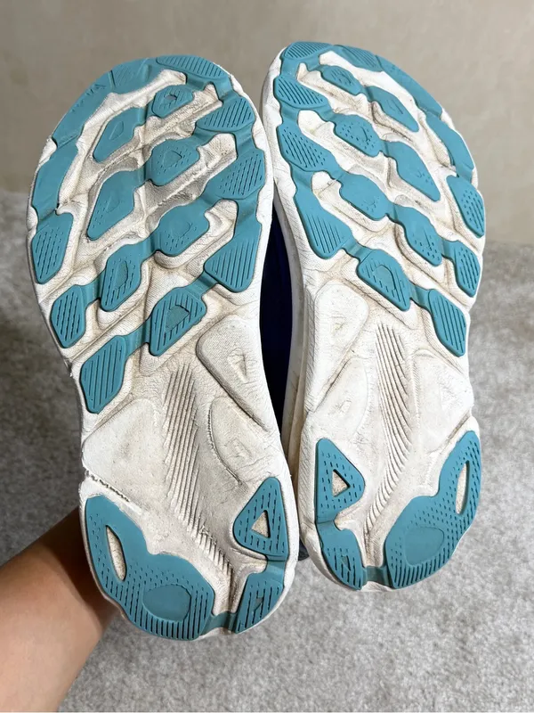 Hoka One One Women’s Clifton 9 Sneaker Shoes Running in Evening Sky Blue 10B - Image 11