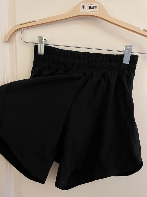 Lululemon Track That High-Rise Lined Short 5" - Image 5