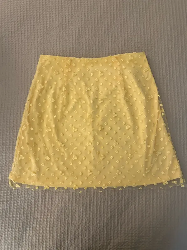 Francesca's Yellow Mini Skirt - Image 3