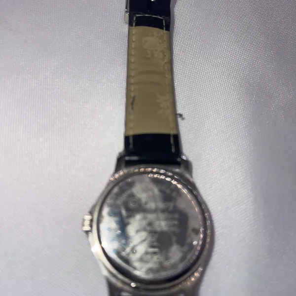 MICKEY MOUSE Authentic "DISNEY" Women's Watch-Leather Needs‎ Battery - Image 3