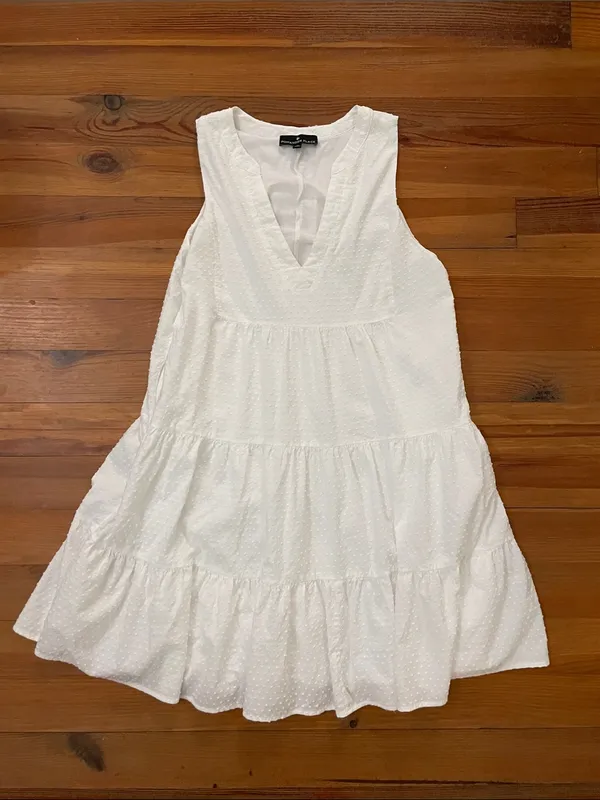 Tuckernuck Pomander Place Kenzo Tiered Dress White Swiss Dot Sleeveless Medium - Image 3