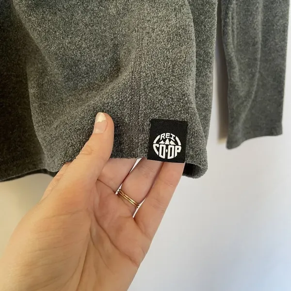 REI‎ Co-op gray fleece 3/4 zip sweater warm comfortable women's size small - Image 5