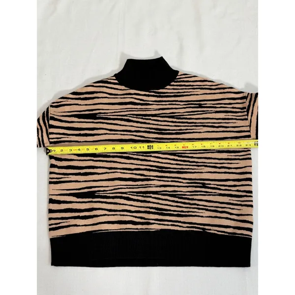 THML Knit Zebra‎ Print Mock Neck Sweater size xs - Image 5