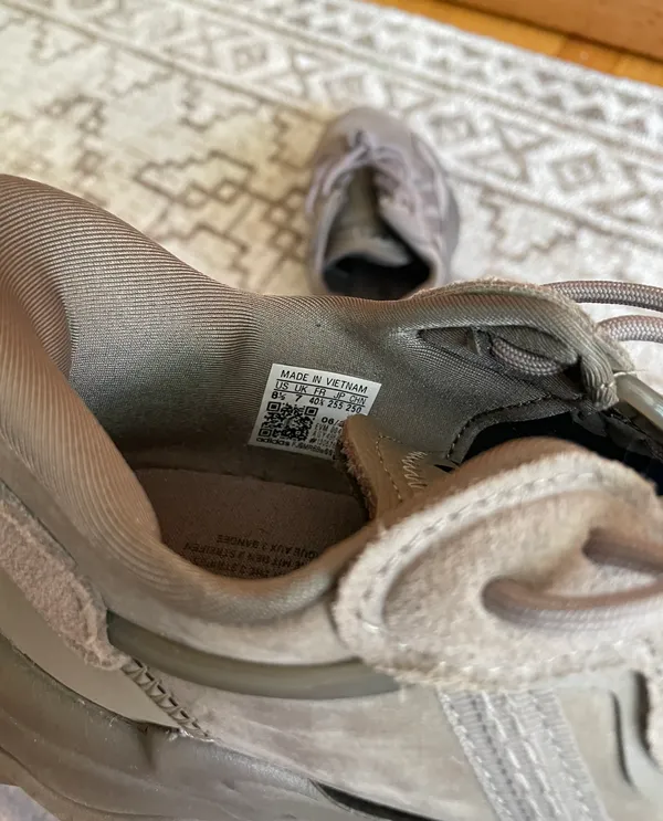 Adidas Sneakers - Image 6