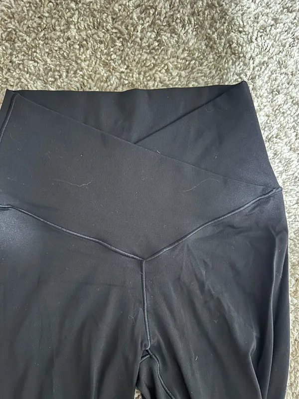 Real Me High-Waisted Aerie Crossover Leggings - Image 4