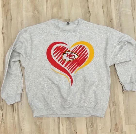 Boutique New Kansas City Chiefs Sweatshirt - Image 3