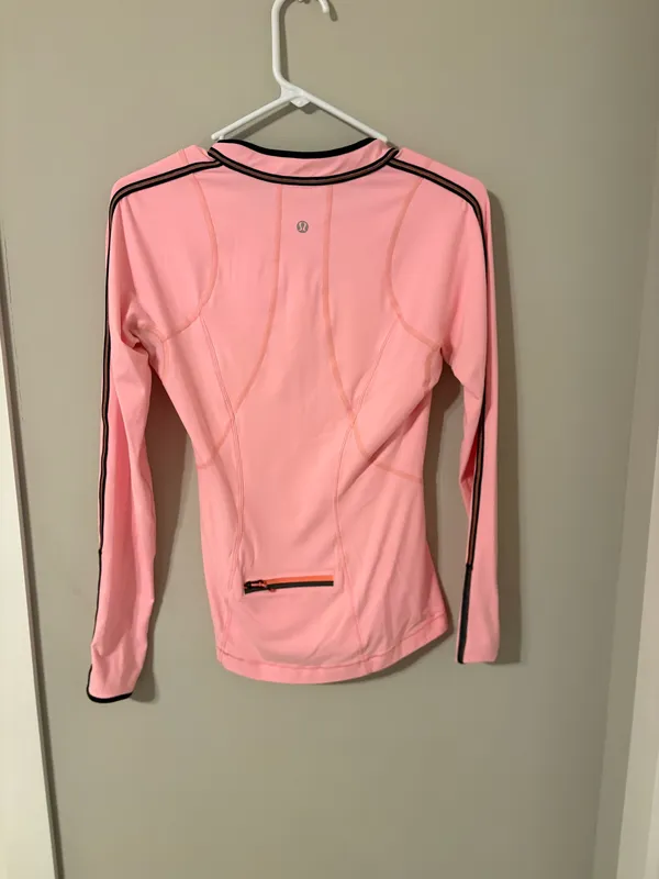 Lululemon jacket  - Image 5