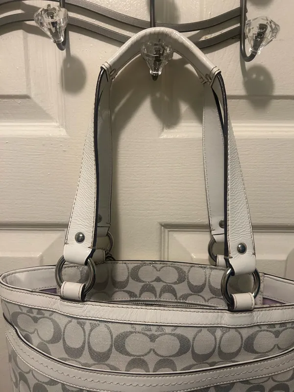 COACH White and Silver Shimmer Signature C Shoulder Purse - Image 6