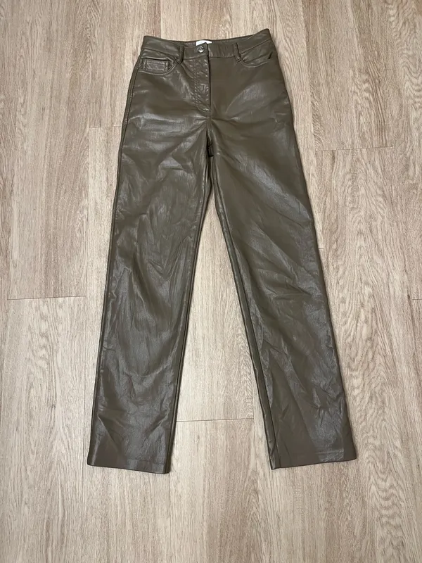aritzia pants  - Image 2
