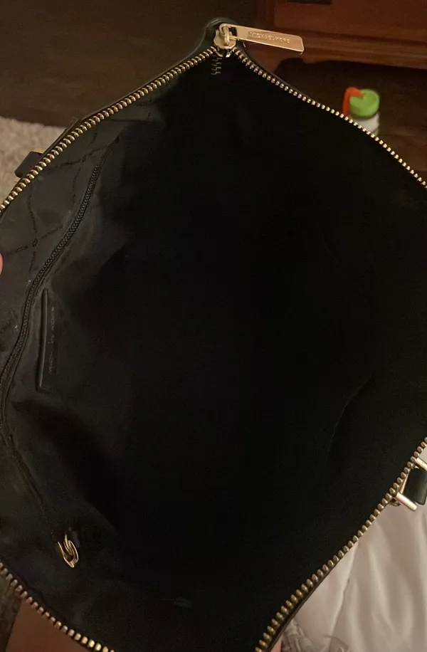 Michael Kors Purse - Image 7