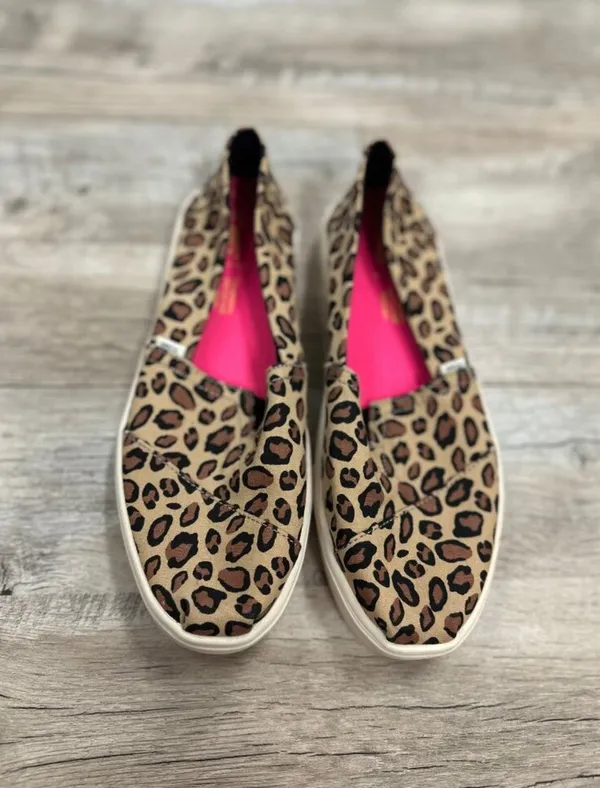 TOMS Leopard Print Alpargata Slip-On Sneakers Size 6.5 NEW - Image 5