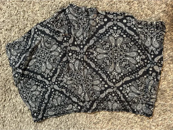 PINK Victoria's Secret PJ Shorts - Image 2