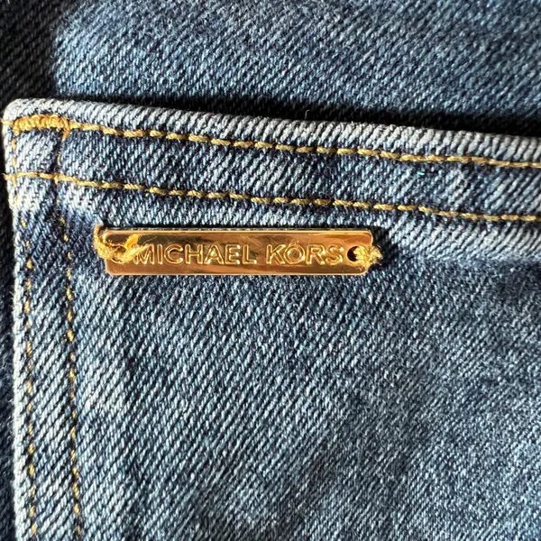 879 | Michael Kors Front Seam Split Hem Cropped Flare Jeans‎ Blue 4 - Image 8