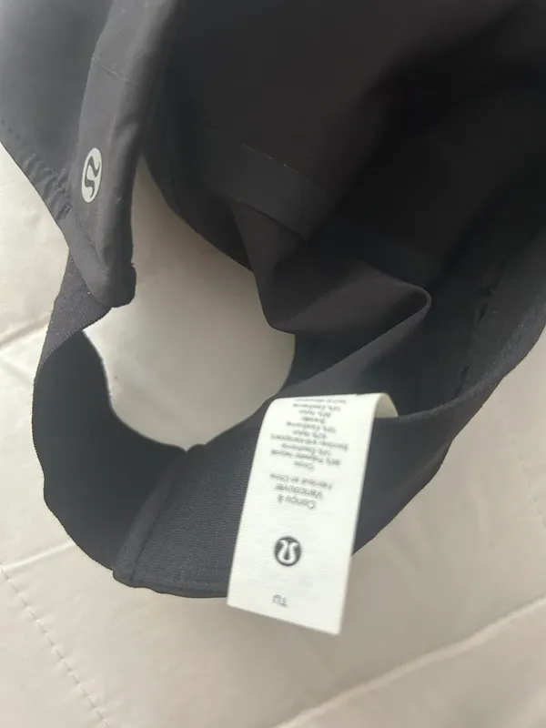 Black Running Hat - Image 5