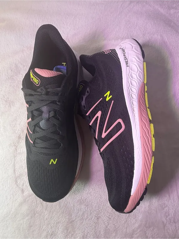 New Balance Women's Sneaker in Black with Pink & Neon Green Accents - Image 6