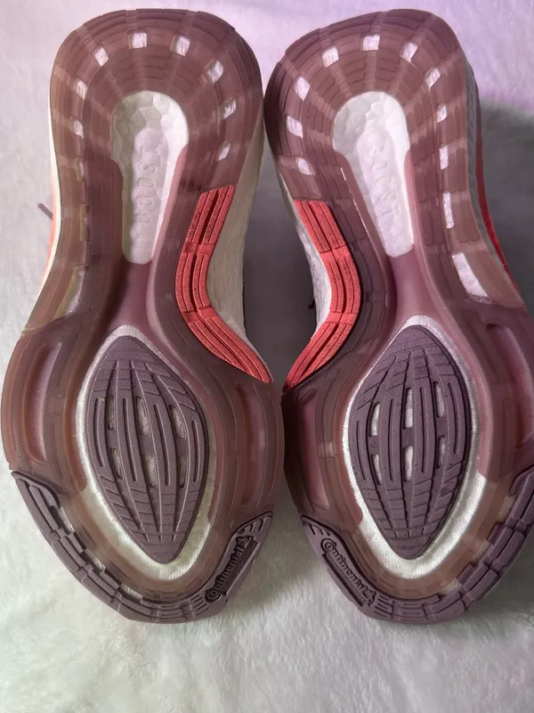 adidas Women’s Athletic Shoe - Mauve with Coral Accents - Image 9