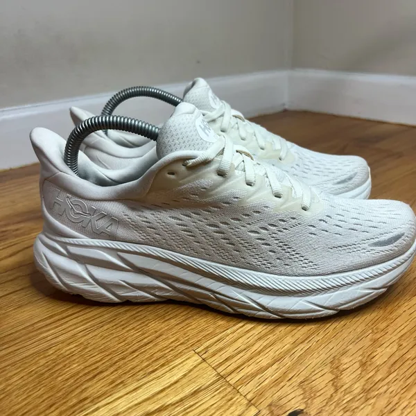 Hoka Clifton 8 “White” 1119394WWH Size 9W NO BOX - Image 7
