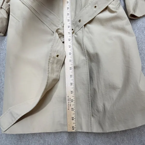 Isaac Mizrahi Trench Coat Womens S Beige Classic Preppy Dark Academia Business - Image 11