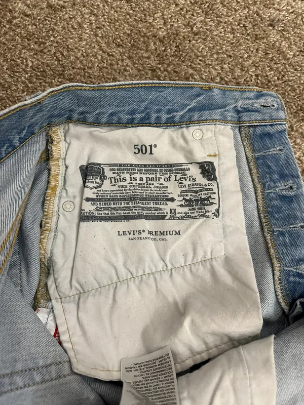 Levi's 501 Shorts - Image 8