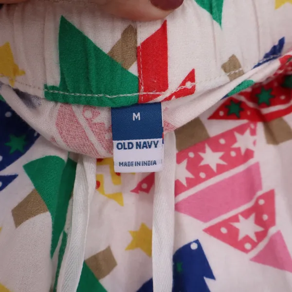 Old Navy Pajama Pants Womens M Christmas Tree Print Multicolor Holiday Excellent - Image 2